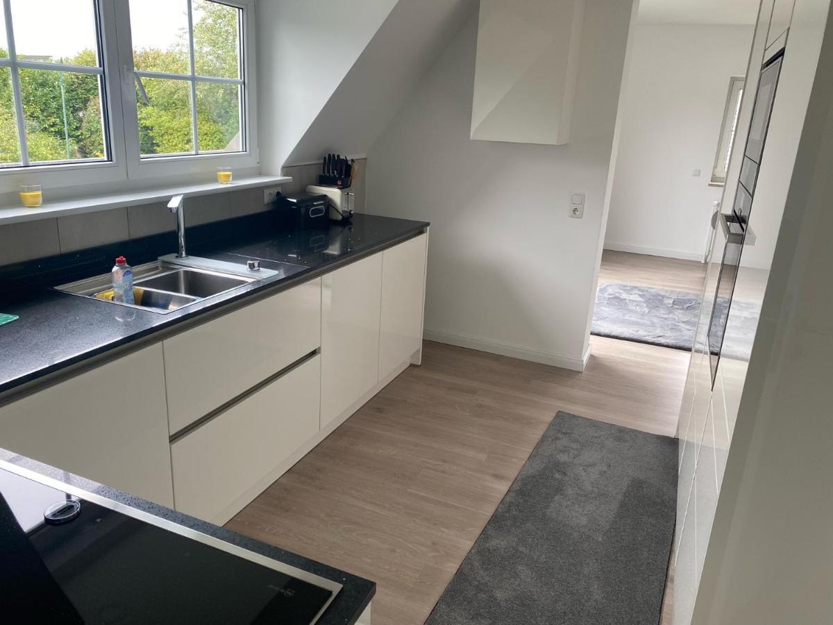 Ferienwohnung Falkenfeld Lubeck Luaran gambar